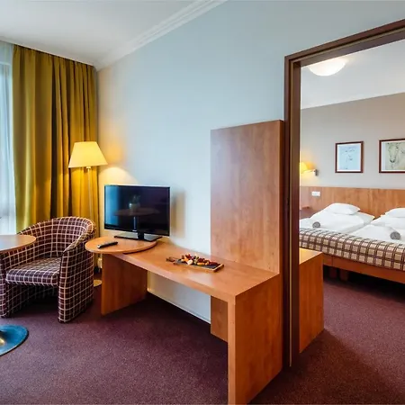 Hunguest Pelion Otel 3*